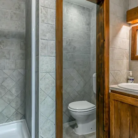 Elizabeta By Guide *