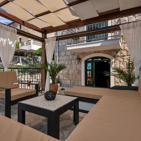 Villa Elizabeta By Guide Makarska