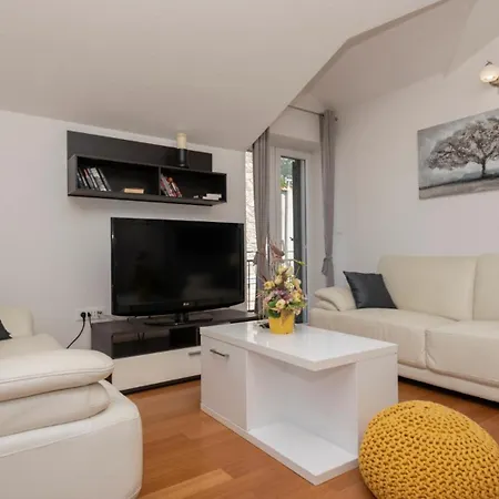 Vila Elizabeta By Guide *